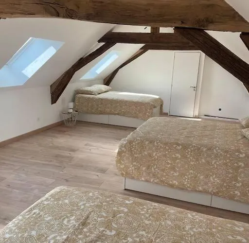 Hébergement de vacances De La Vallée 12 Pers *